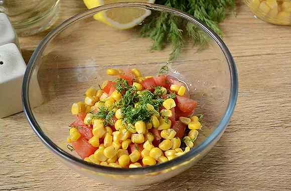 салат с кукурузой и сыром фета рецепт фото 6